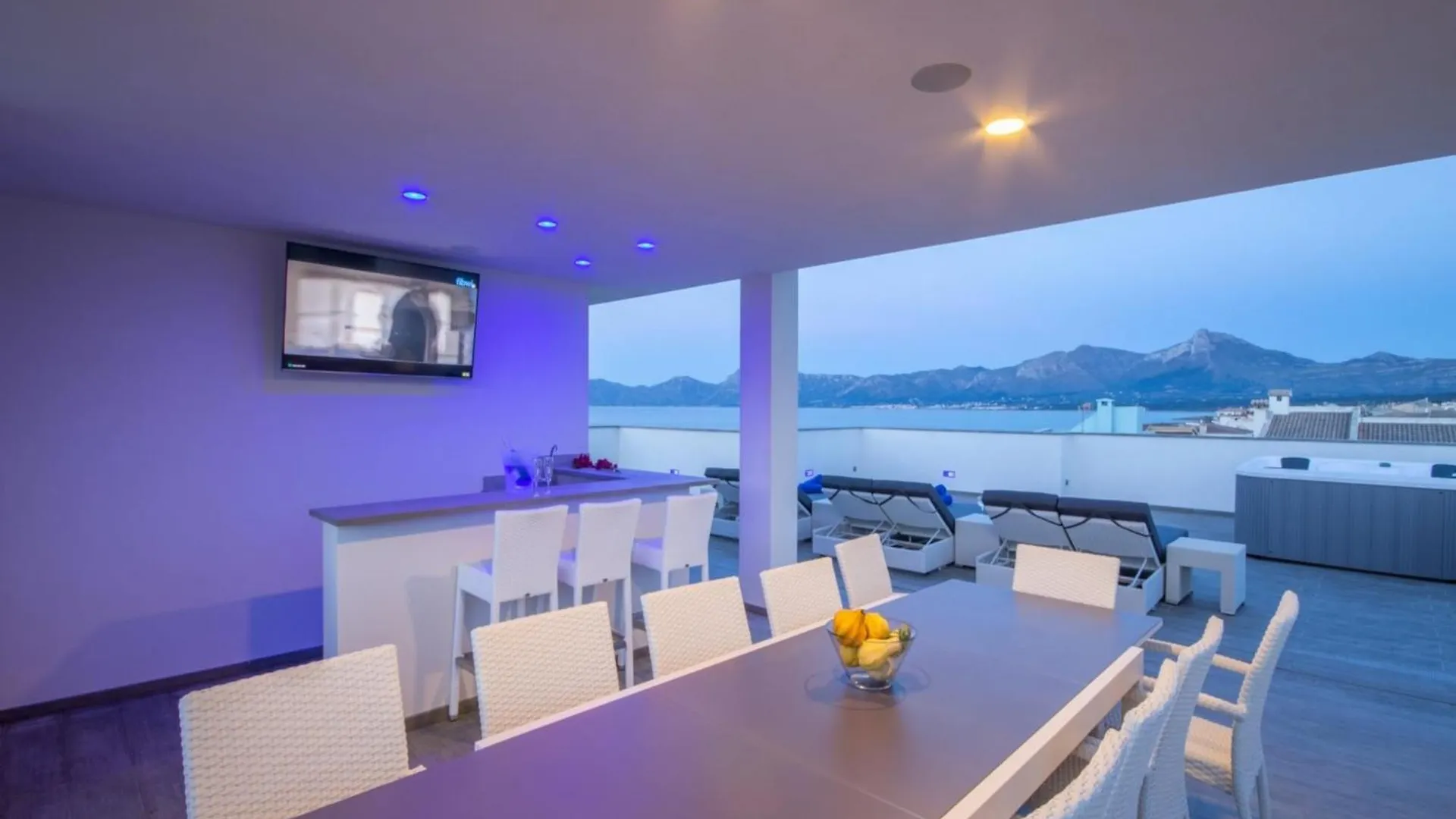 Beachfront Villa In Son Serra De Marina Hiszpania